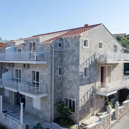 Senjo 3* Cavtat
