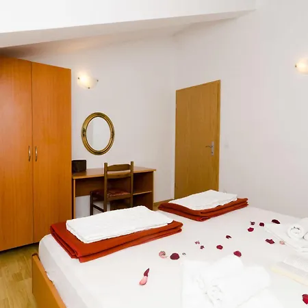 Hotel Senjo 3*